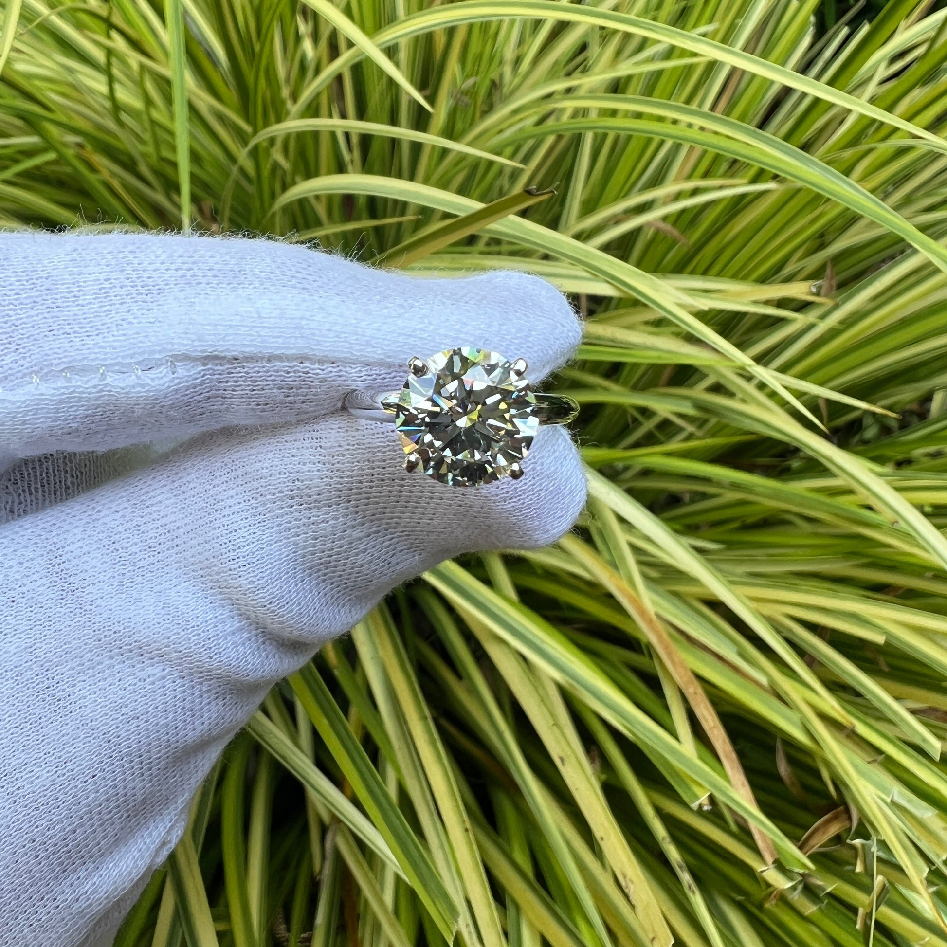 Round Lab Grown Diamond Solitaire Ring | 14K Gold | Engagement Ring